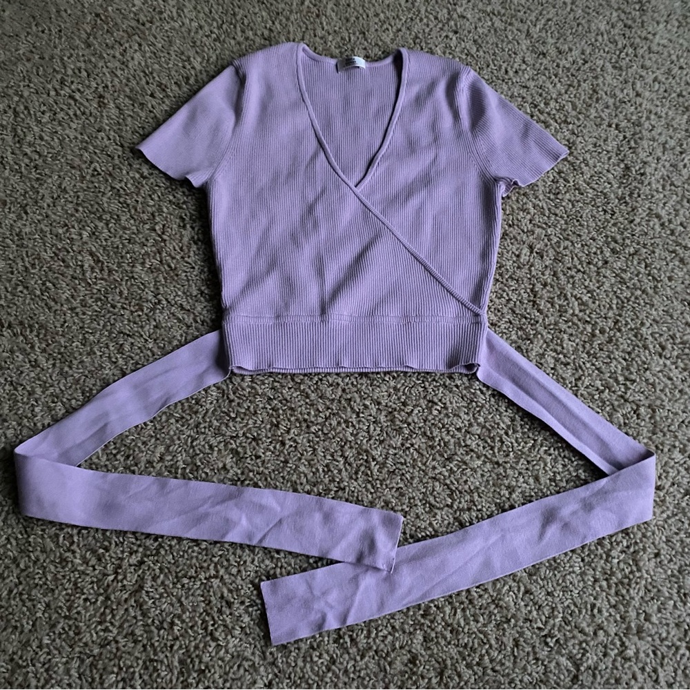Aritzia lavender Little Moon Prunella Knit Top size medium